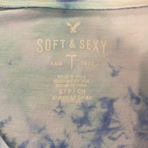 American Eagle, Soft and Sexy Shirt. Like New. Fits true to size.